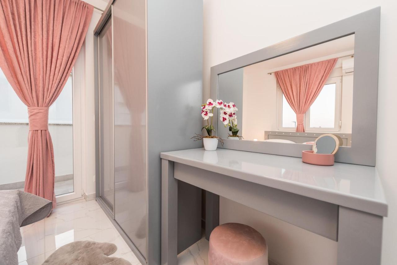 Villa Jana Luxury Apartments Новалья Экстерьер фото